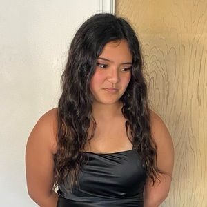 Meet your Posher, Anaisa